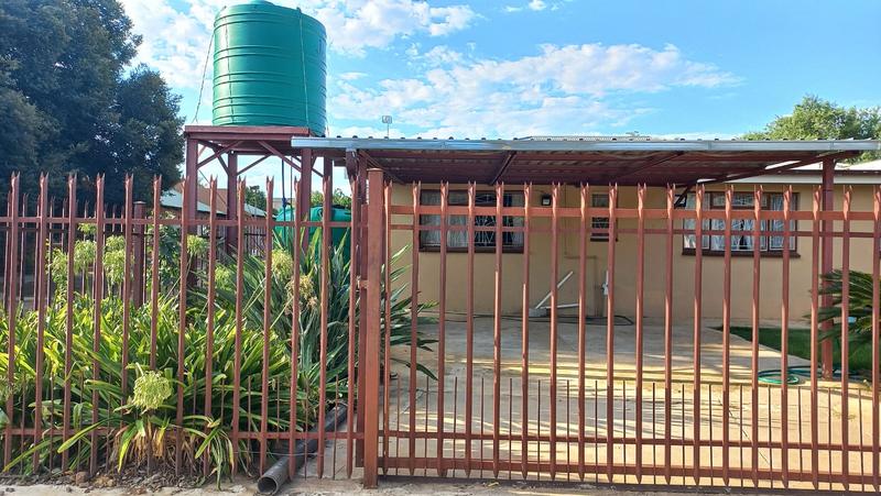 Commercial Property for Sale in Bloemhof North West